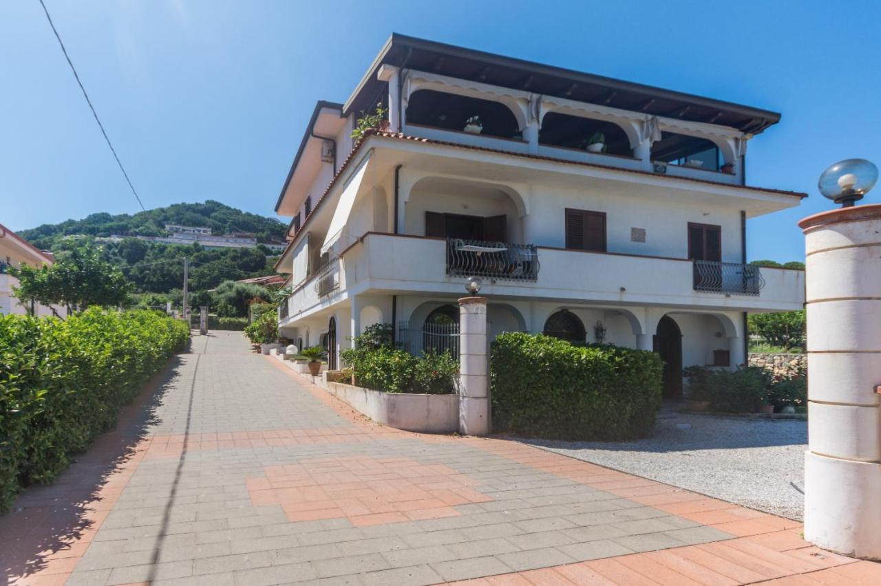 Villa Pomelia Santa Domenica  Exteriér fotografie